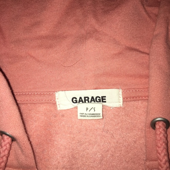 Pink garage hoodie - Picture 2 of 2